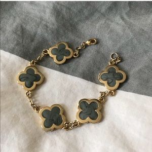 Gray and Gold Clover Bracelet